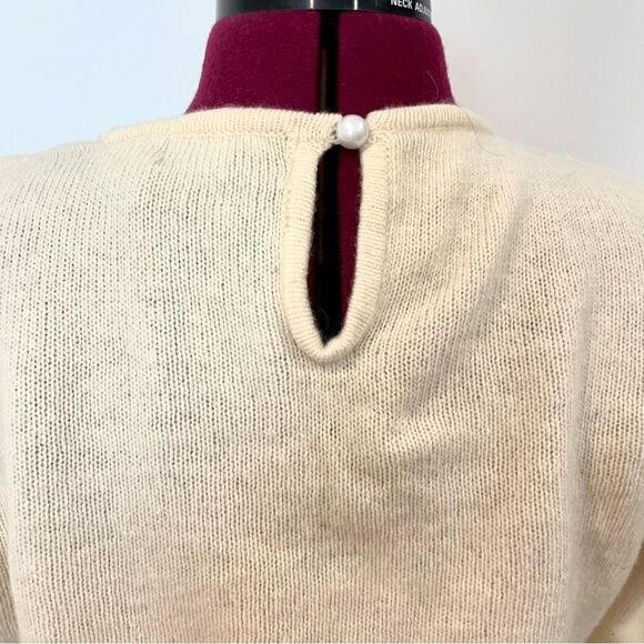 TAMRA Wool Angora White Cream Vintage Sweater Embroidery Golden Tone Beads 1960s - Picture 7 of 11